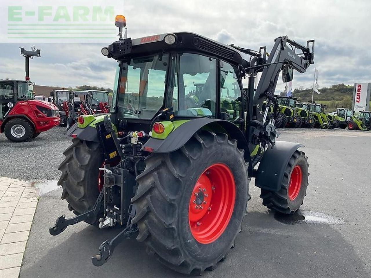 Tracteur agricole CLAAS elios 210 mit frontlader und druckluftbremsanlage