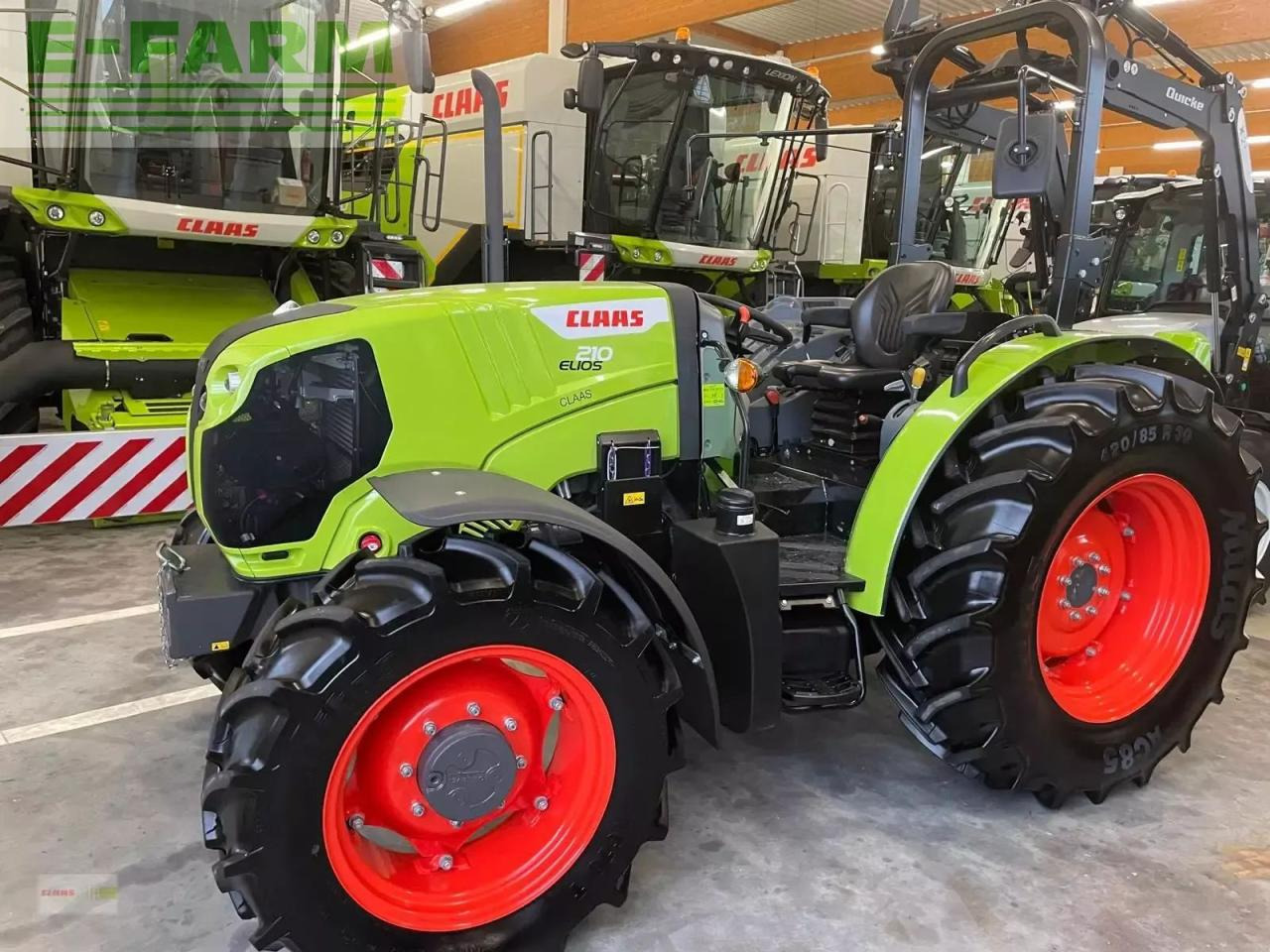 Tracteur agricole CLAAS elios 210 plattform