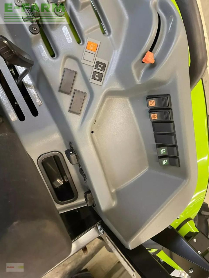Tracteur agricole CLAAS elios 210 plattform