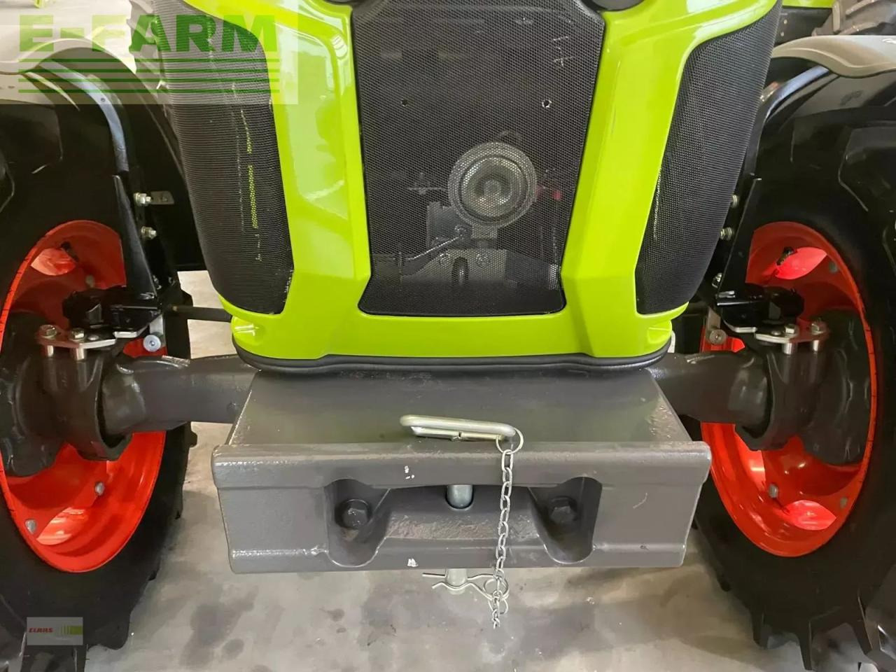 Tracteur agricole CLAAS elios 210 plattform