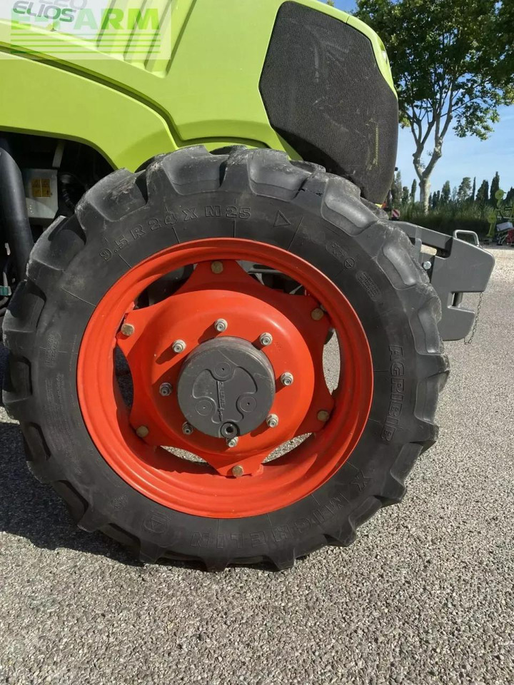 Tracteur agricole CLAAS elios 220 cabine 4rm