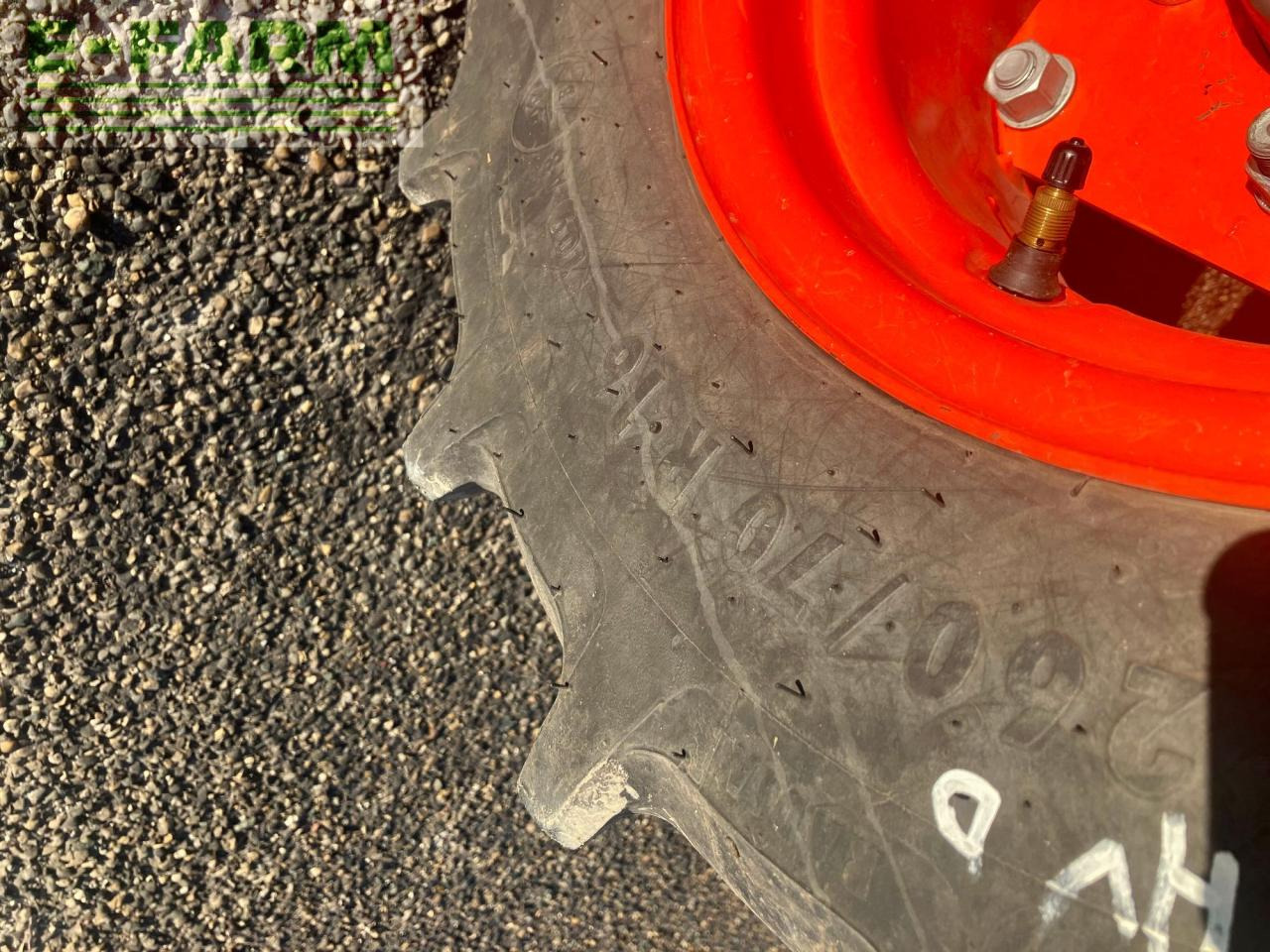 Tracteur agricole CLAAS nexos 220 ve cabine 4rm