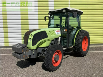 Tracteur agricole CLAAS nexos 230 f