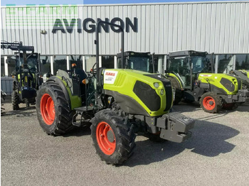 Tracteur agricole CLAAS nexos 240 f arceau 4rm F