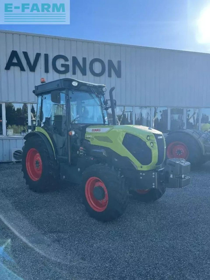 Tracteur agricole CLAAS nexos 240 l cabine tradition