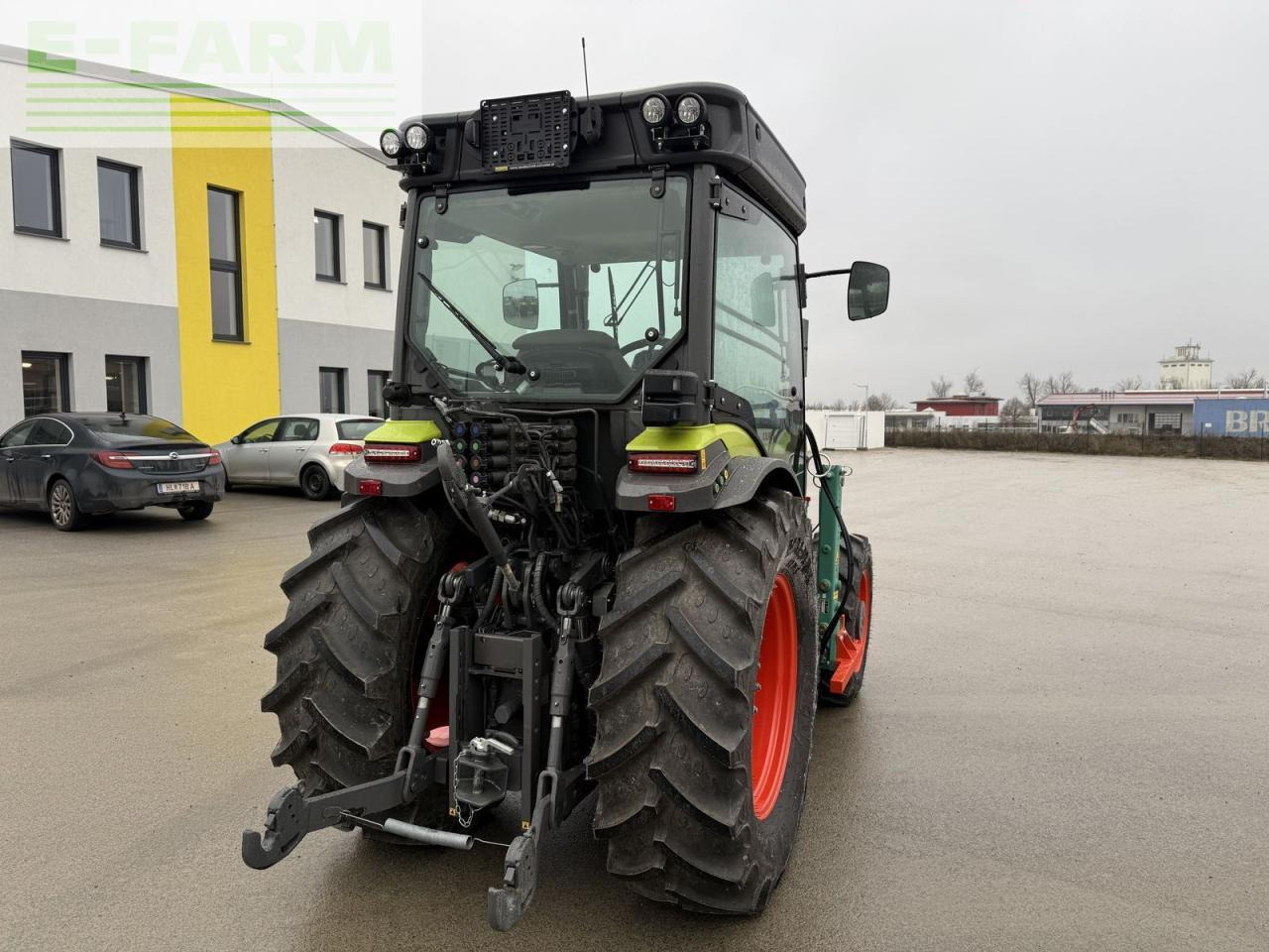 Tracteur agricole CLAAS nexos 240 l comfort