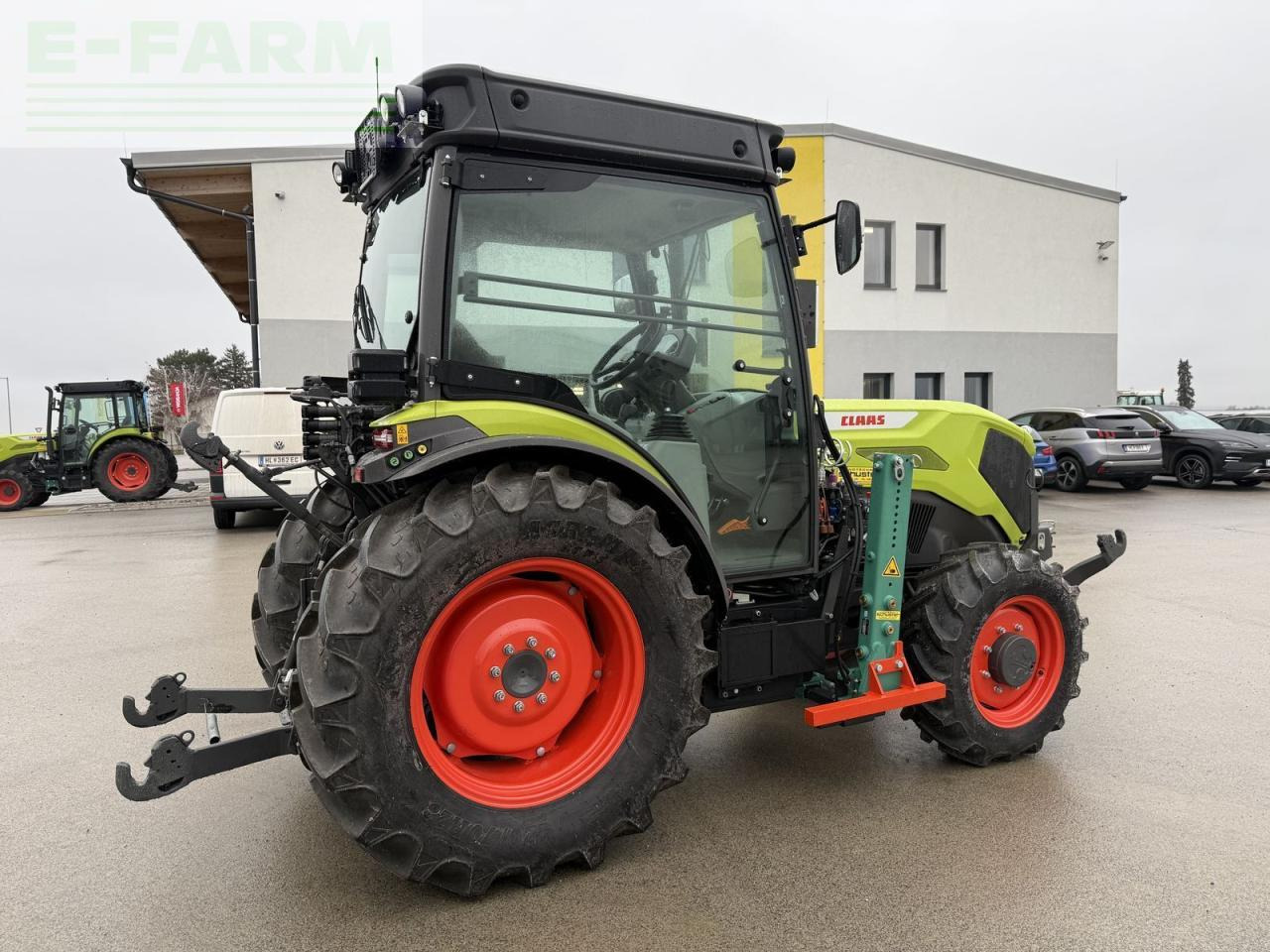 Tracteur agricole CLAAS nexos 240 l comfort