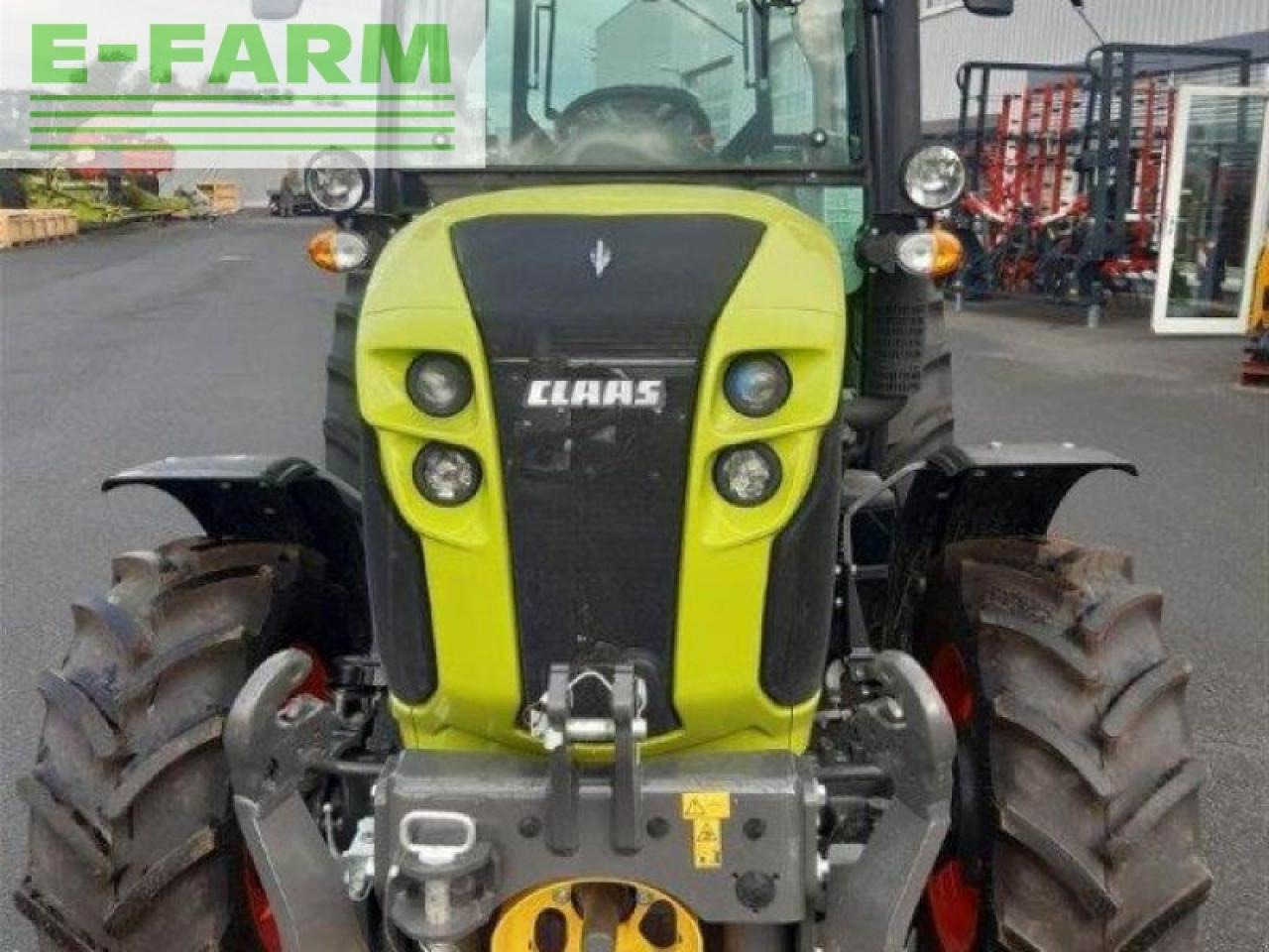 Tracteur agricole CLAAS nexos 260 l advanced