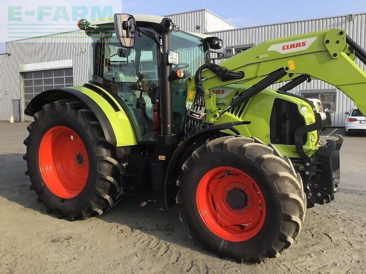 Tracteur agricole CLAAS traktor arion 470 cis+