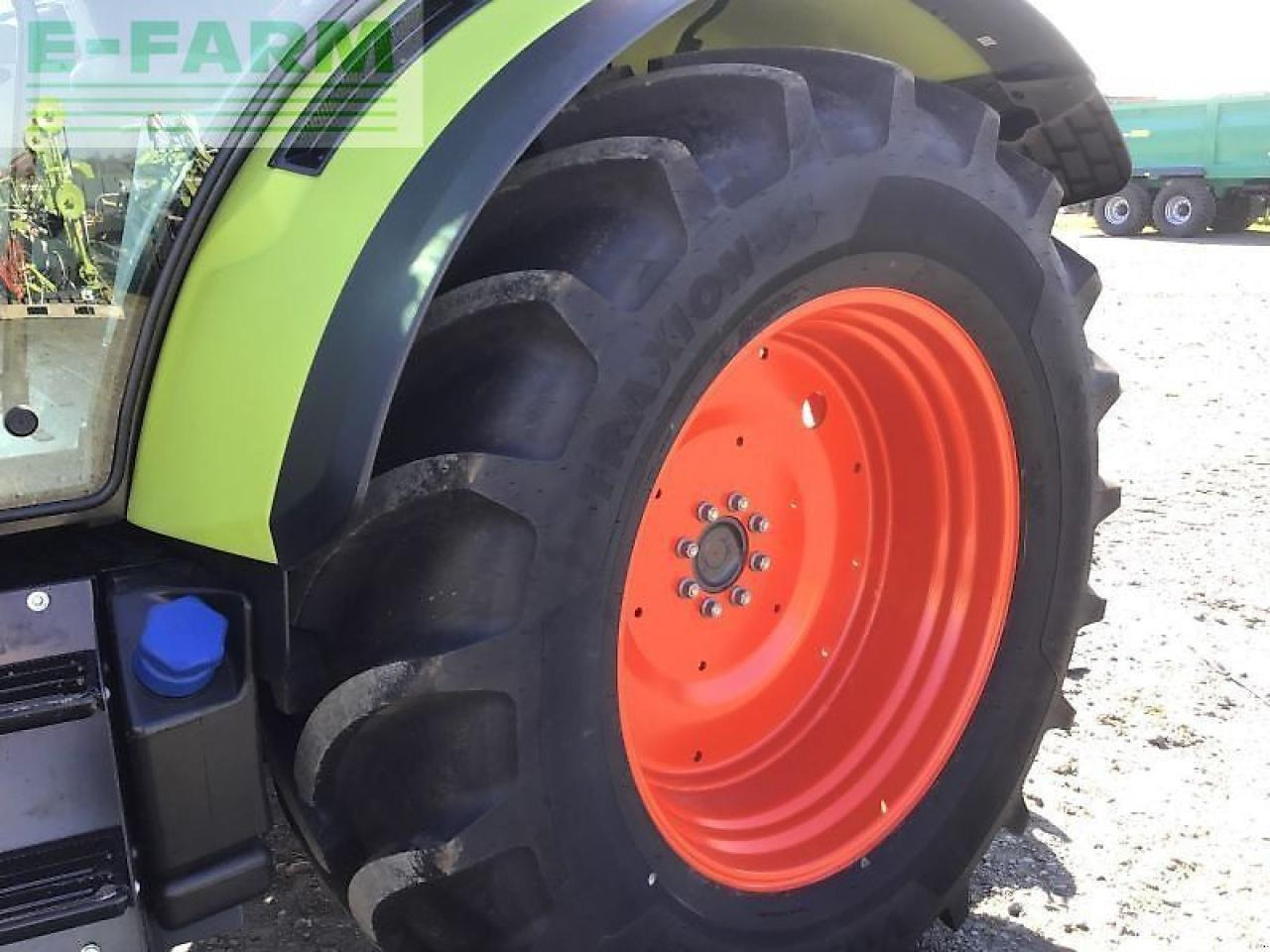 Tracteur agricole CLAAS traktor arion 470 cis+
