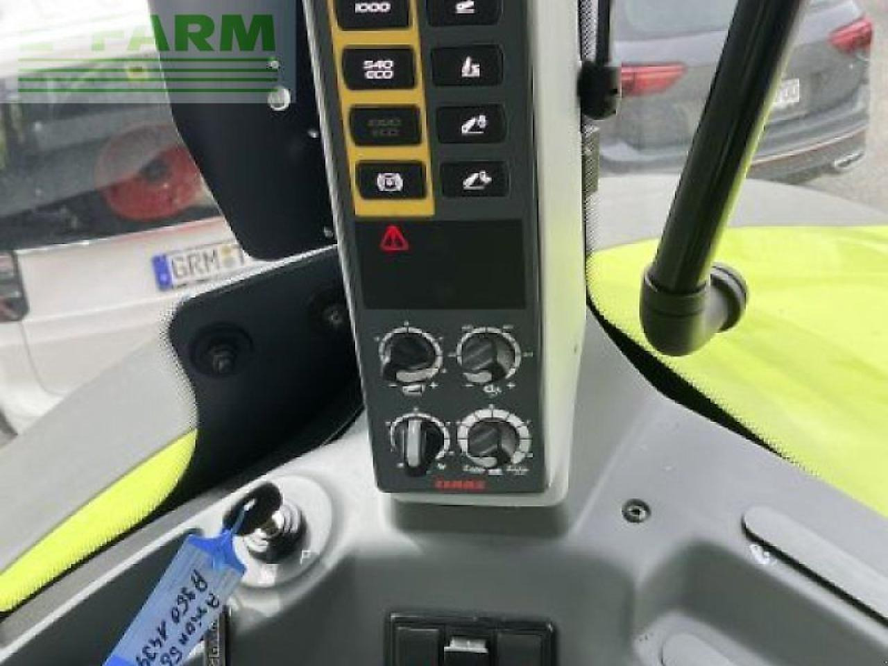 Tracteur agricole CLAAS traktor axion 870 cm cebis