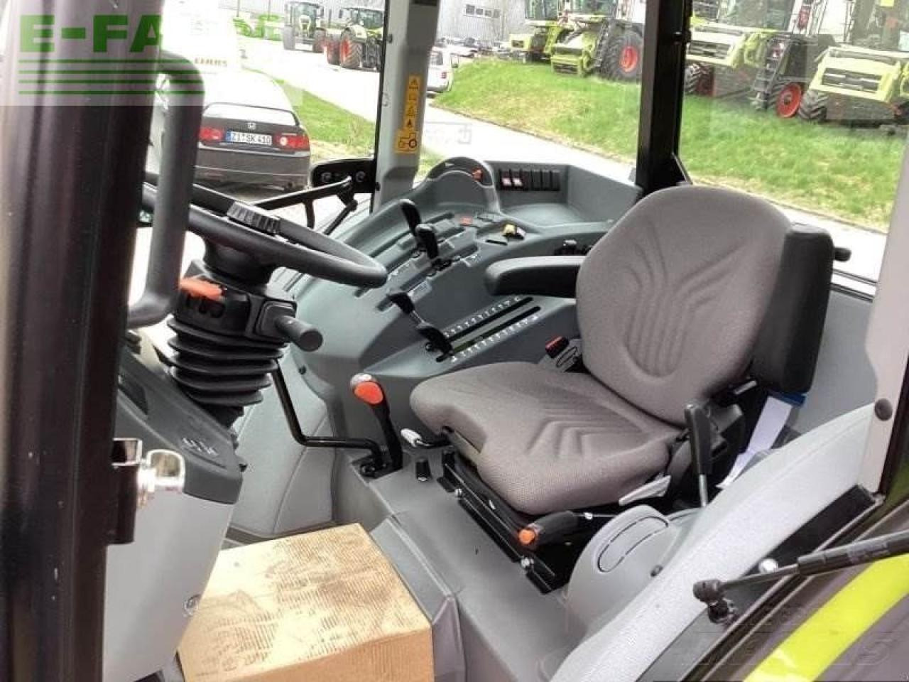 Tracteur agricole CLAAS traktor elios 210 kabine adva.