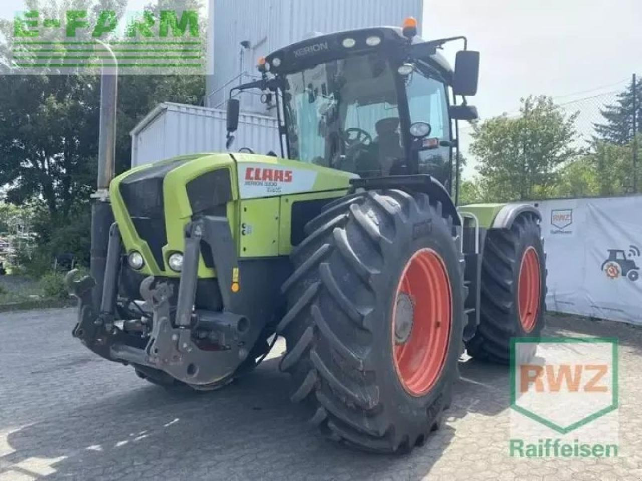 Tracteur agricole CLAAS xerion 3300 trac vc TRAC VC
