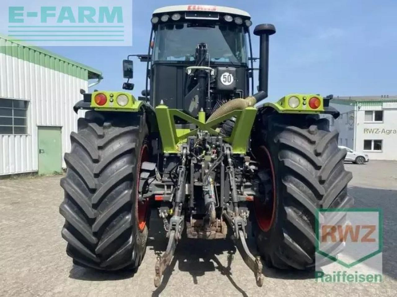 Tracteur agricole CLAAS xerion 3300 trac vc TRAC VC