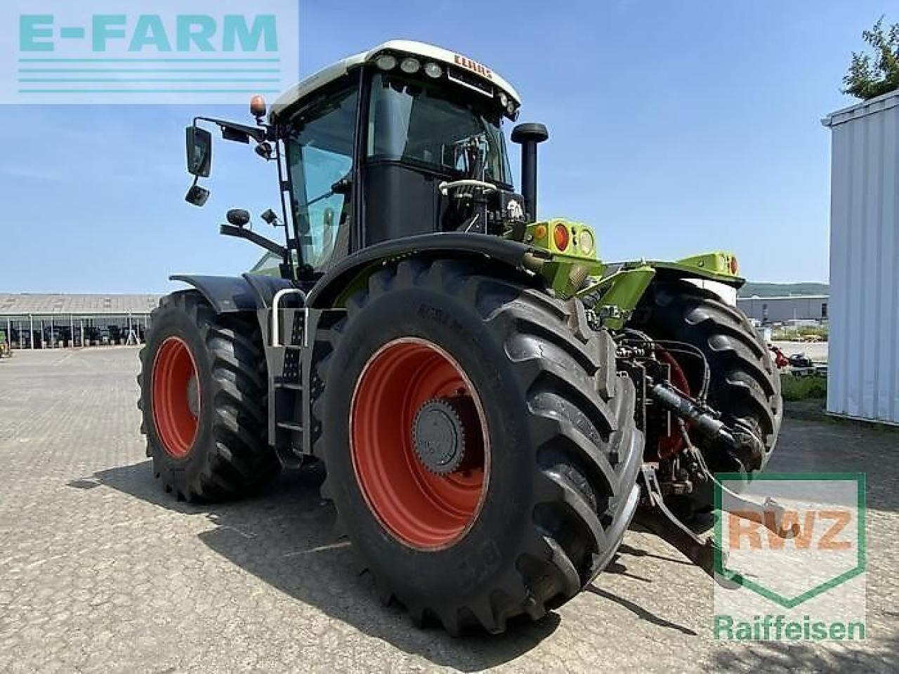 Tracteur agricole CLAAS xerion 3300 trac vc TRAC VC