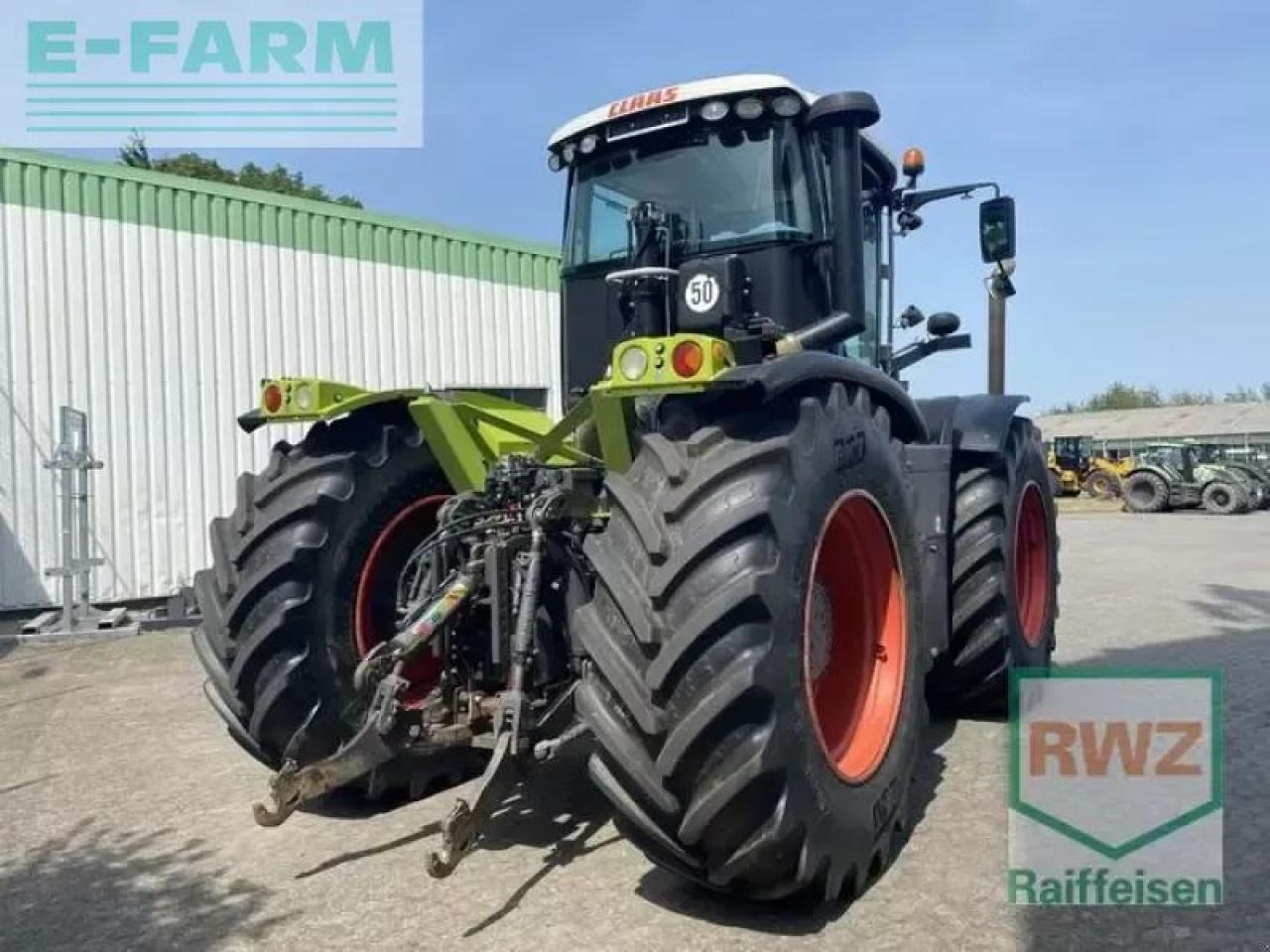 Tracteur agricole CLAAS xerion 3300 trac vc TRAC VC