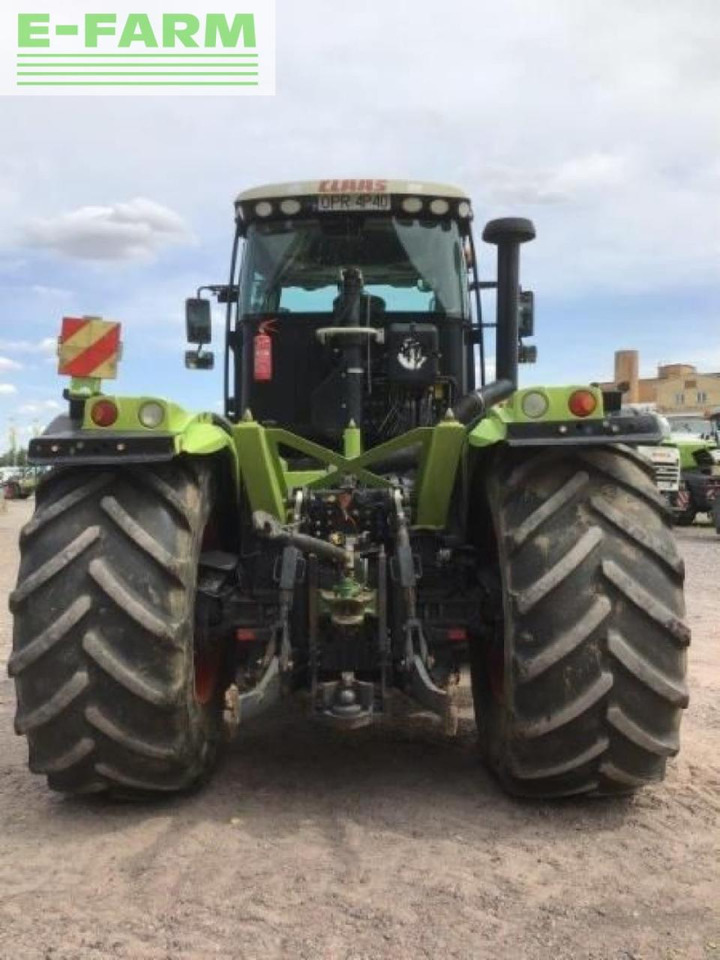 Tracteur agricole CLAAS xerion 3800