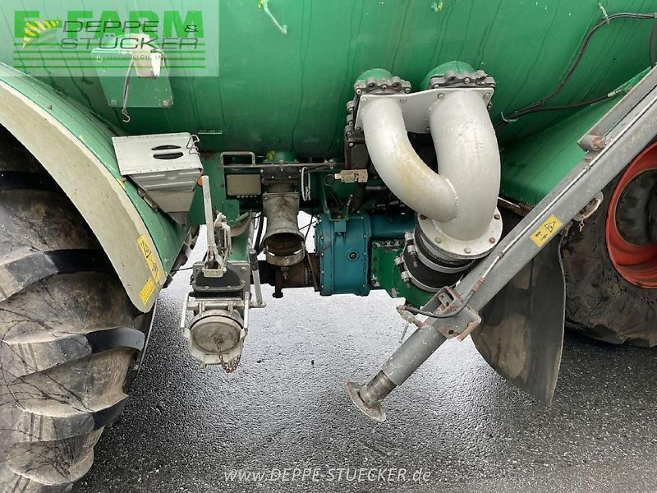 Tracteur agricole CLAAS xerion 3800 saddle trac SADDLE TRAC