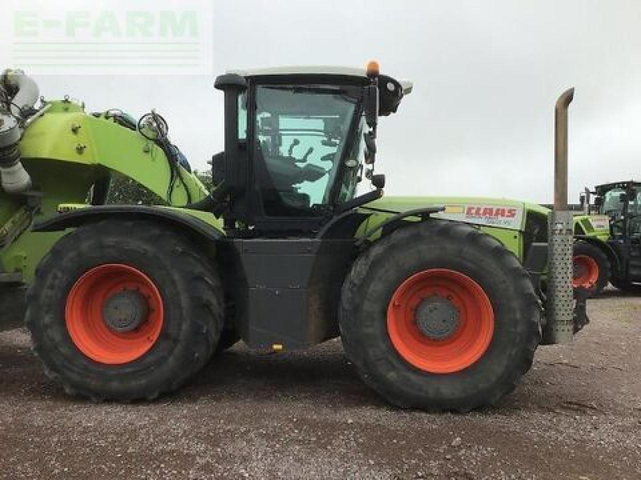 Tracteur agricole CLAAS xerion 3800 trac vc TRAC VC