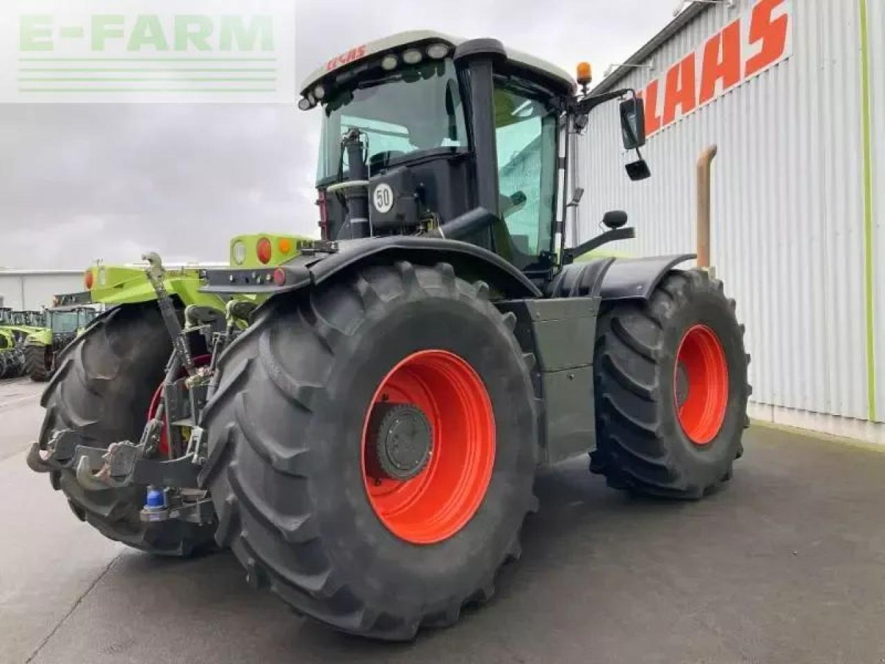Tracteur agricole CLAAS xerion 3800 trac vc TRAC VC