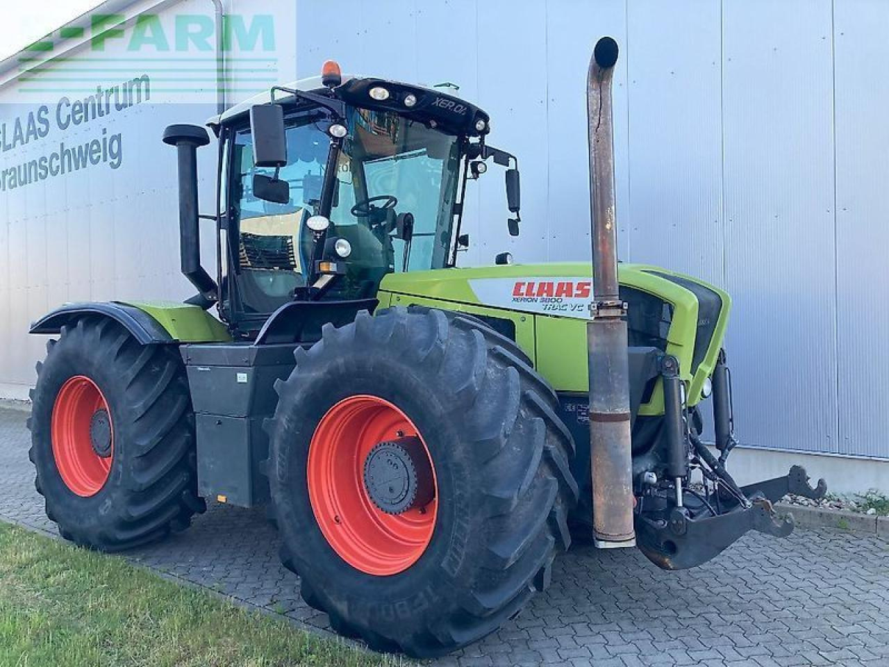 Tracteur agricole CLAAS xerion 3800 trac vc TRAC VC