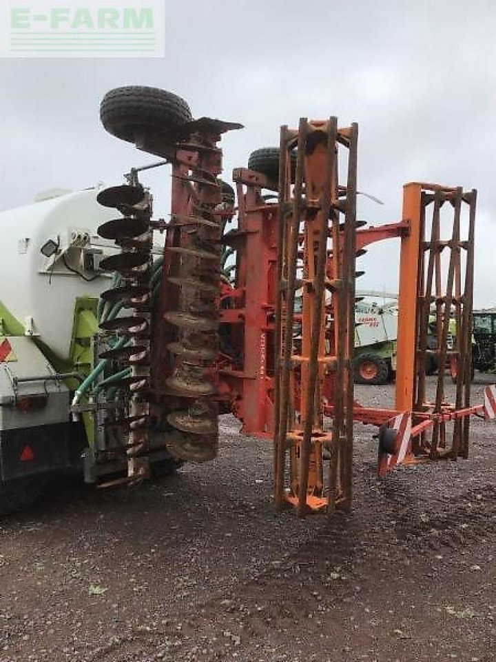 Tracteur agricole CLAAS xerion 3800 trac vc TRAC VC