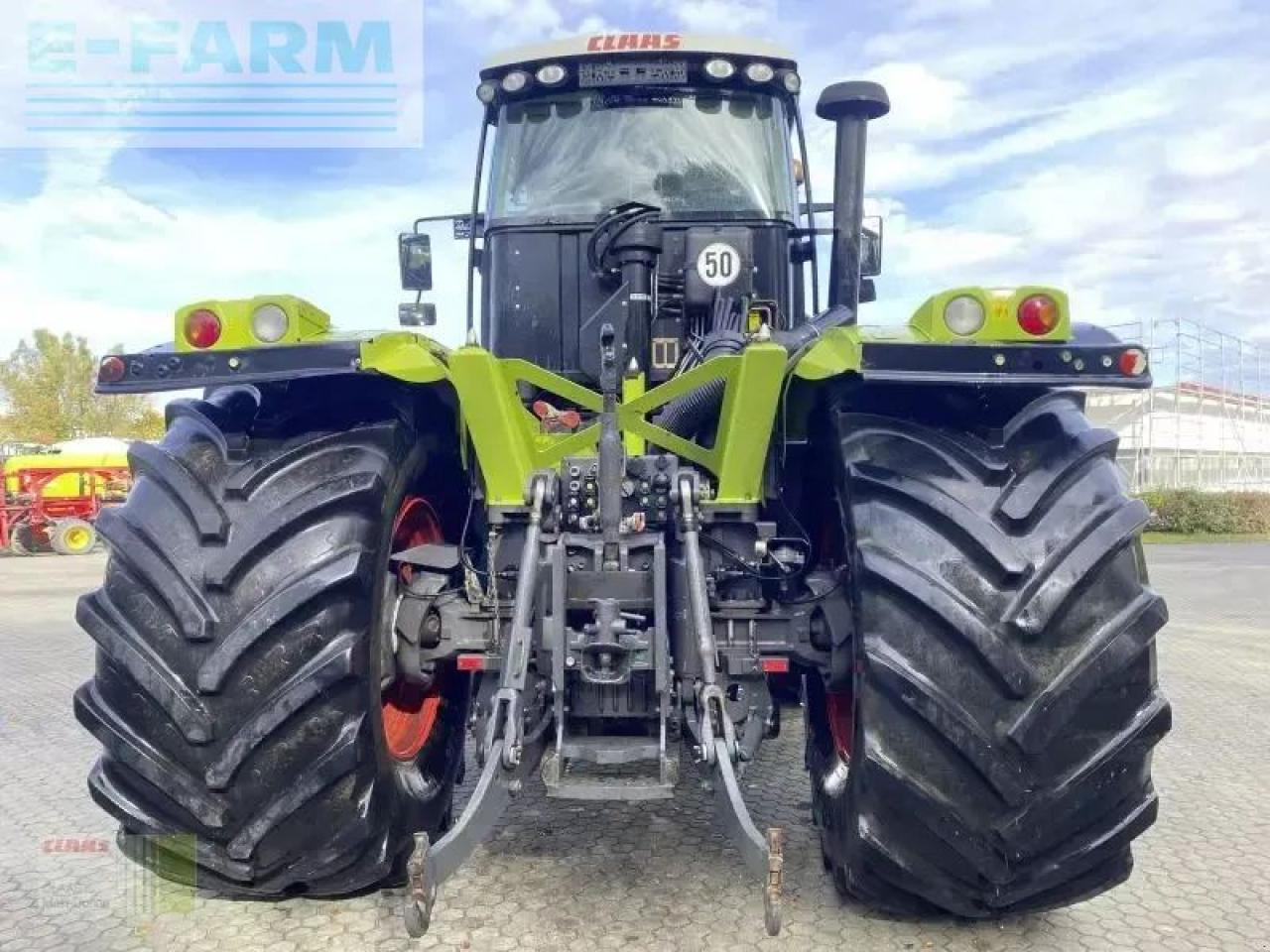 Tracteur agricole CLAAS xerion 3800 trac vc TRAC VC