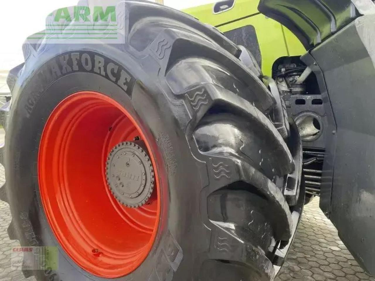 Tracteur agricole CLAAS xerion 3800 trac vc TRAC VC