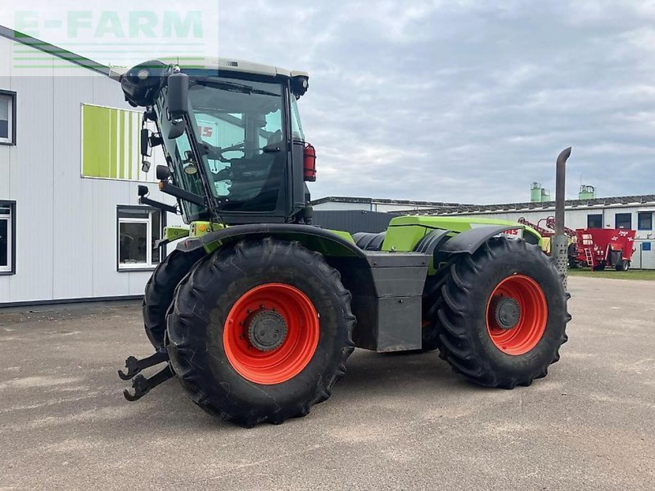 Tracteur agricole CLAAS xerion 3800 trac vc TRAC VC
