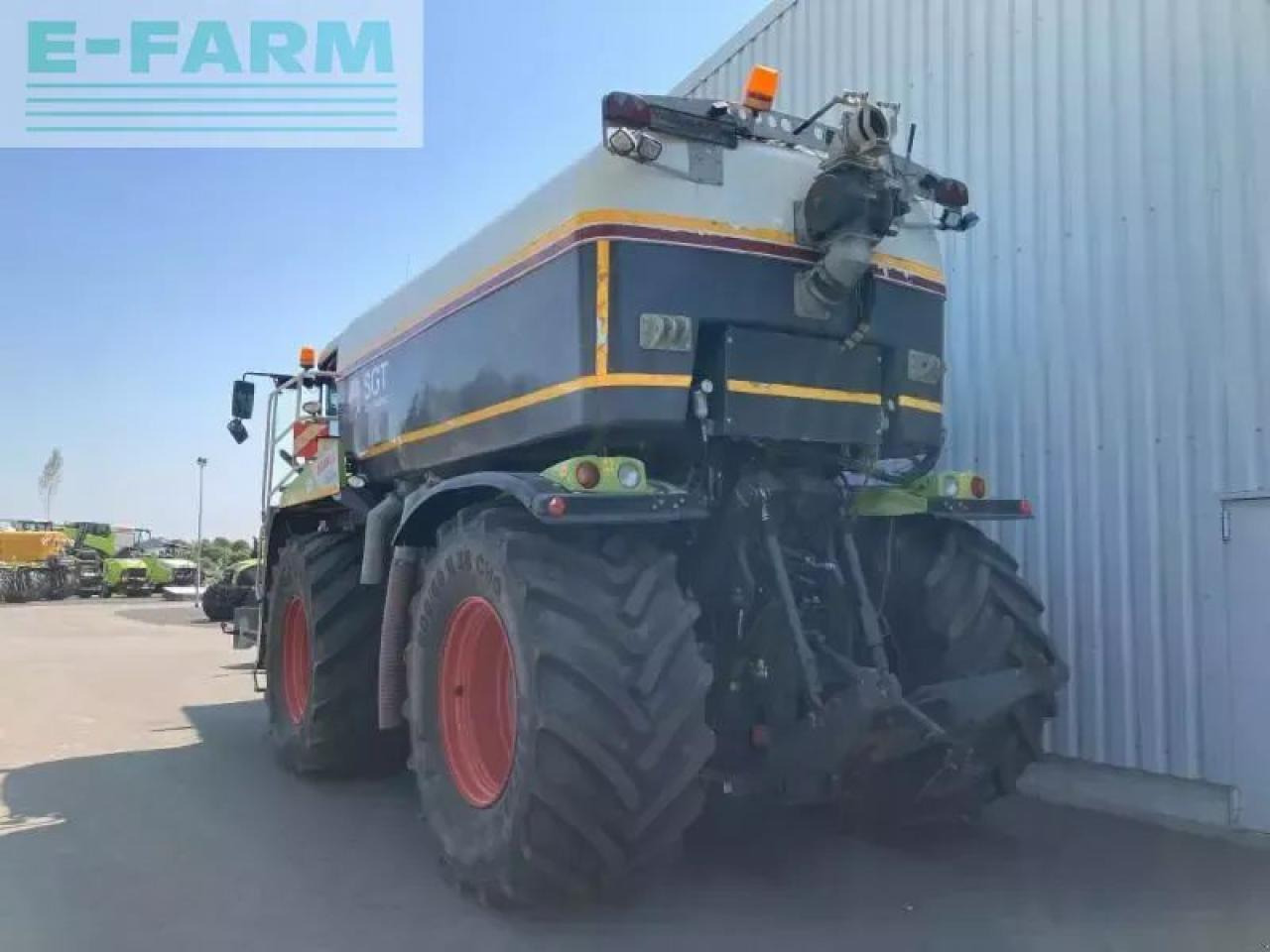 Tracteur agricole CLAAS xerion 4000 saddle trac SADDLE TRAC