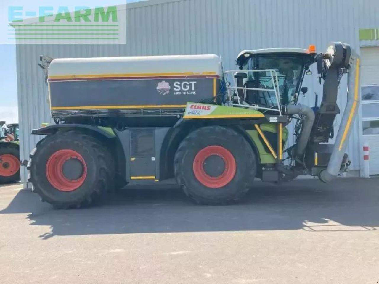 Tracteur agricole CLAAS xerion 4000 saddle trac SADDLE TRAC