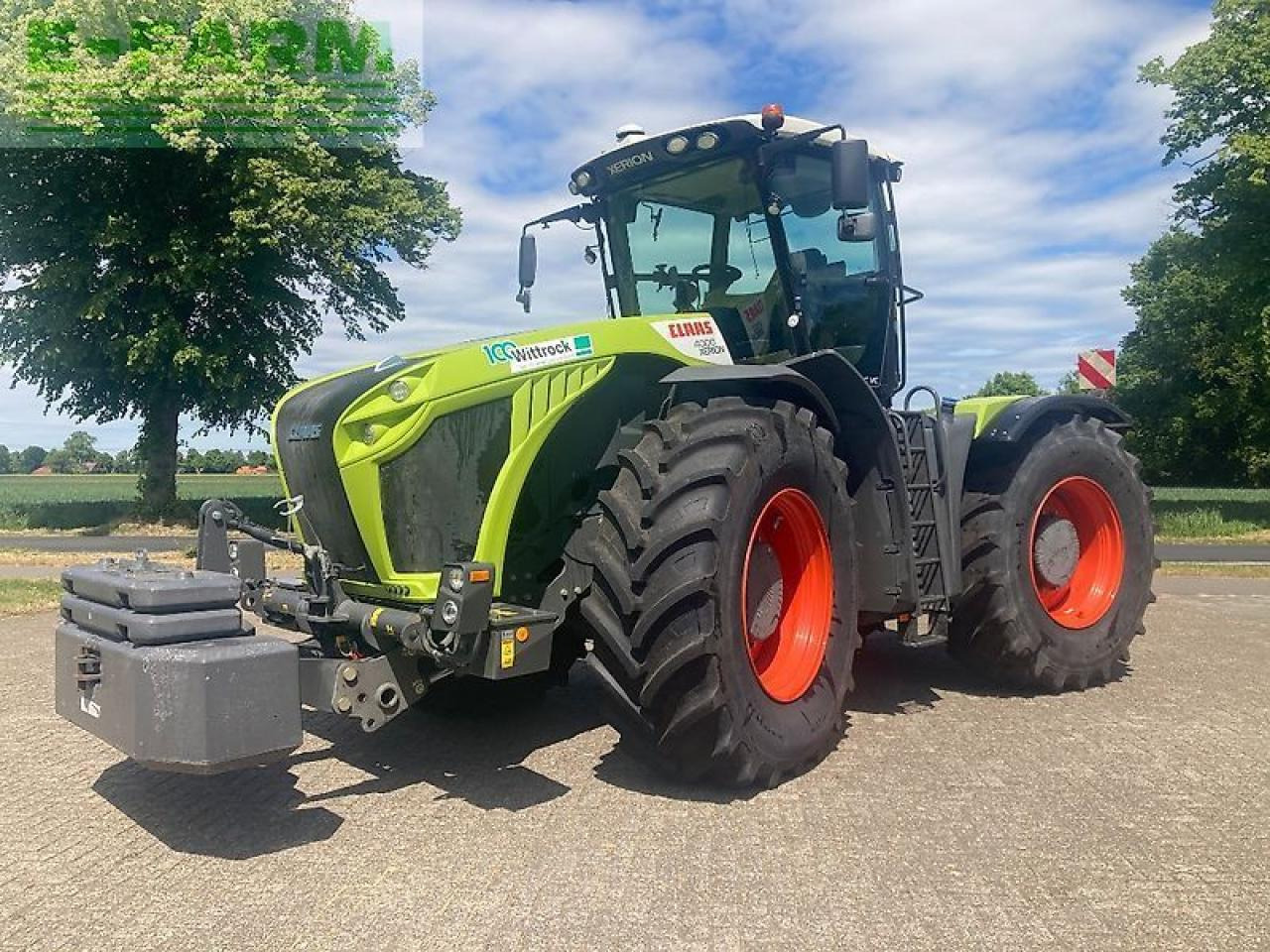 Tracteur agricole CLAAS xerion 4000 t vc