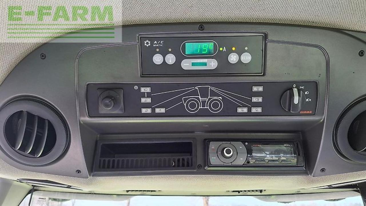 Tracteur agricole CLAAS xerion 4000 t vc