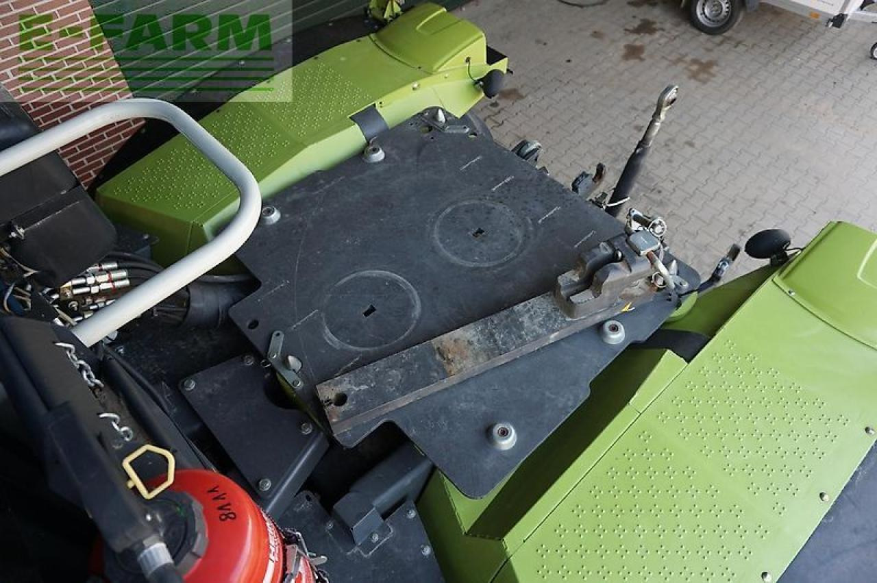 Tracteur agricole CLAAS xerion 4000 trac