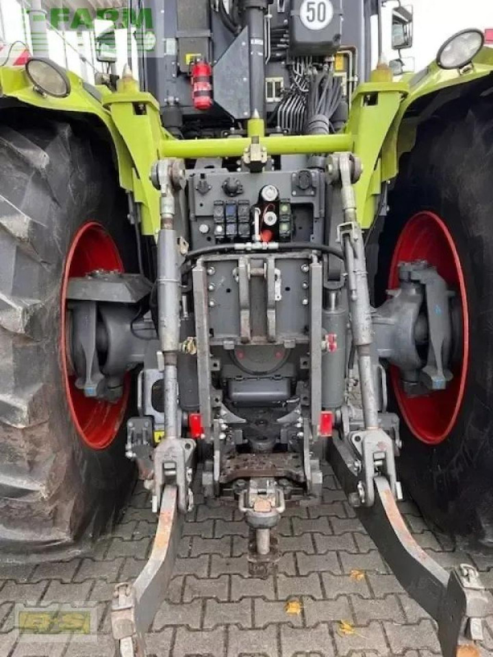 Tracteur agricole CLAAS xerion 4000 trac vc TRAC VC