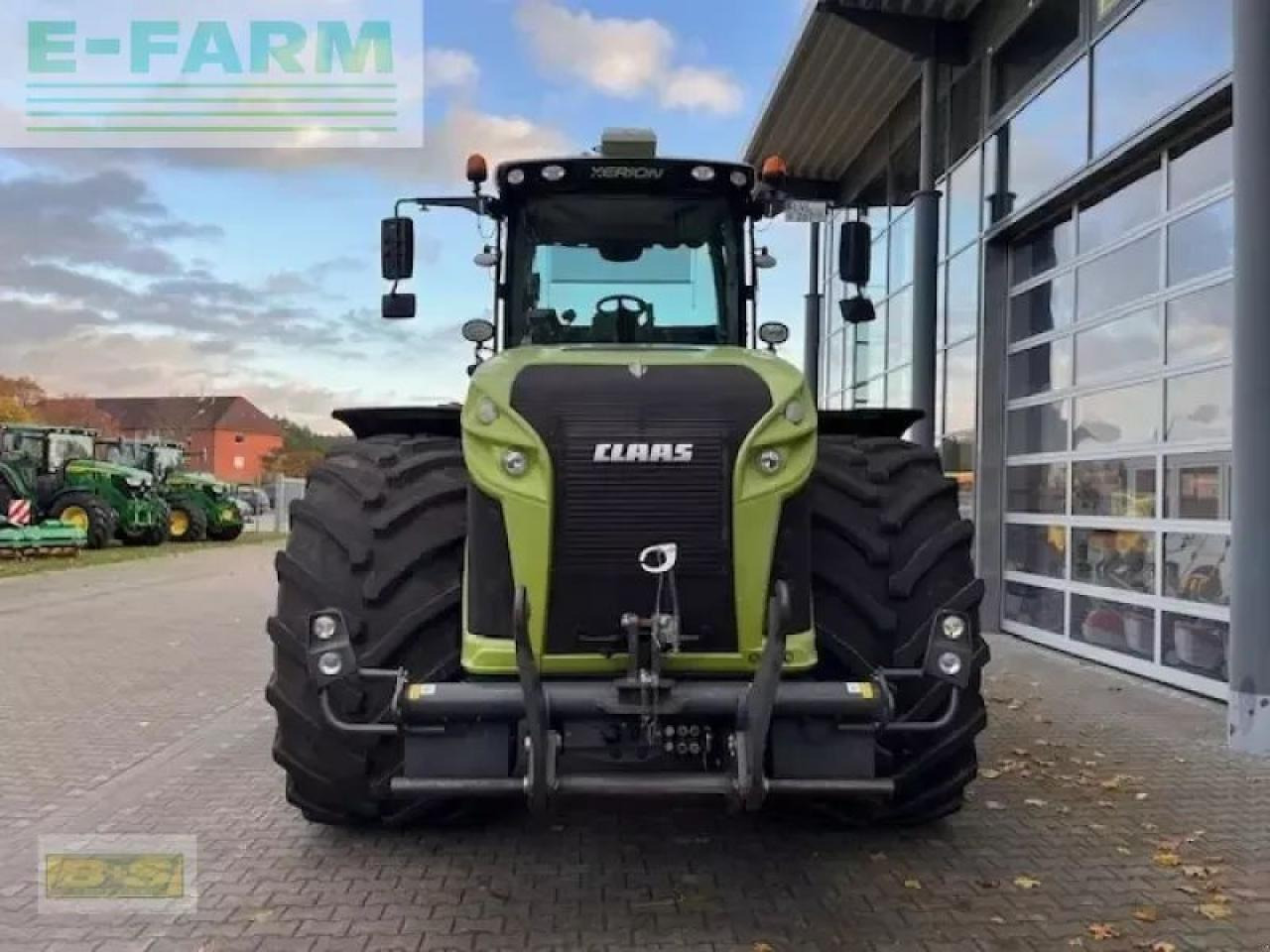 Tracteur agricole CLAAS xerion 4000 trac vc TRAC VC