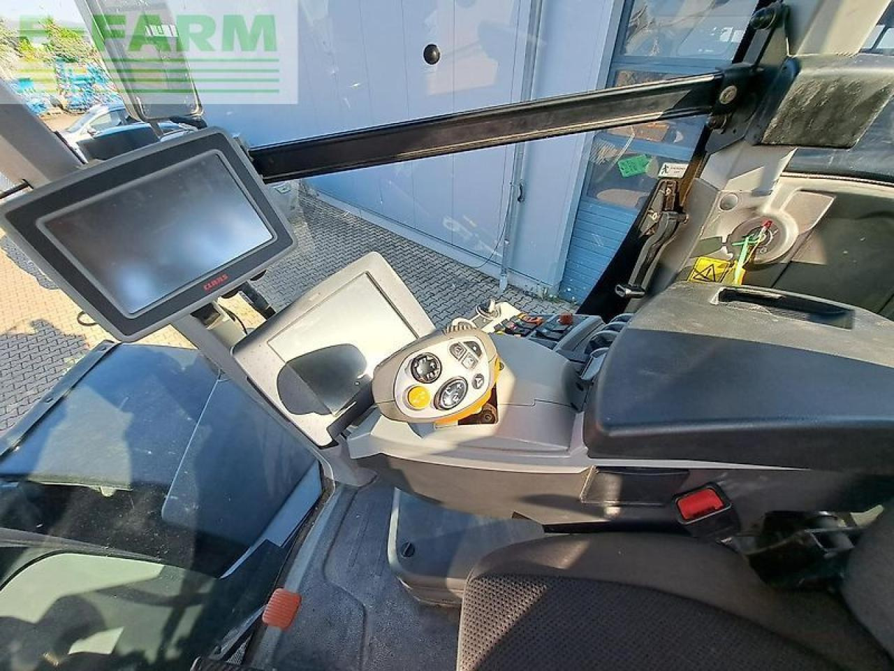 Tracteur agricole CLAAS xerion 4000 trac vc TRAC VC