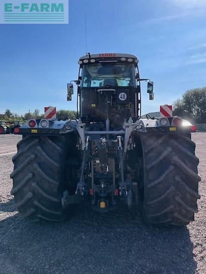 Tracteur agricole CLAAS xerion 4000 trac vc TRAC VC
