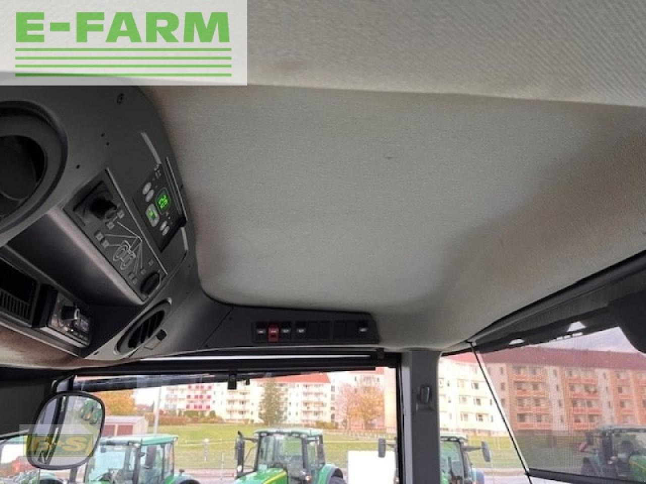 Tracteur agricole CLAAS xerion 4000 trac vc TRAC VC
