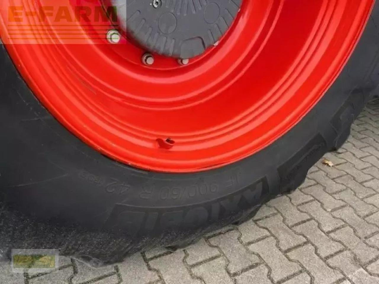 Tracteur agricole CLAAS xerion 4000 trac vc TRAC VC