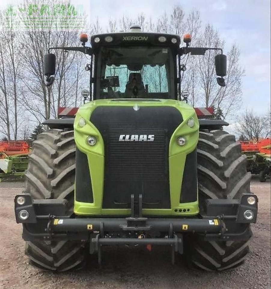 Tracteur agricole CLAAS xerion 4200 trac TRAC