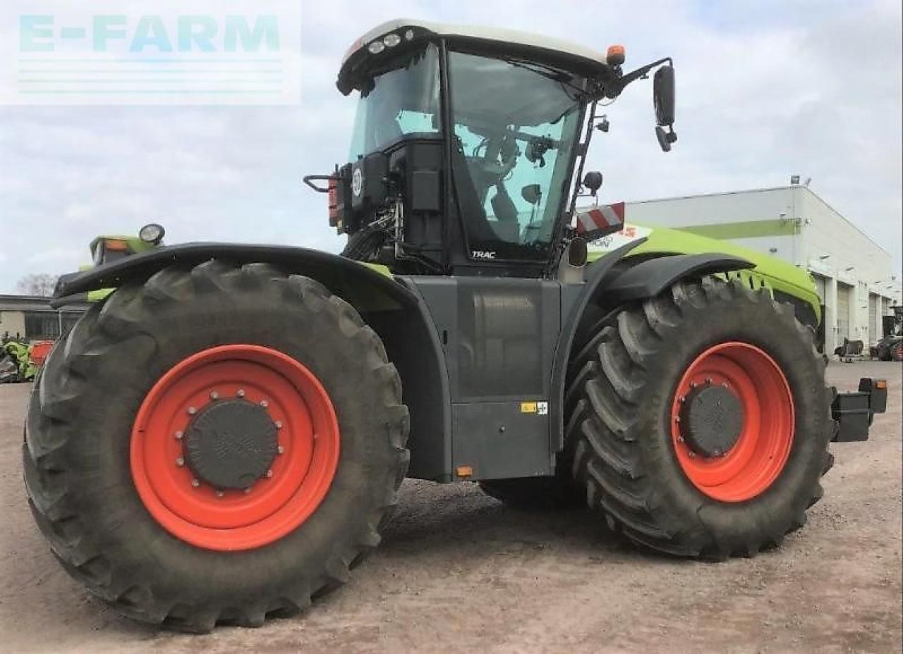 Tracteur agricole CLAAS xerion 4200 trac TRAC