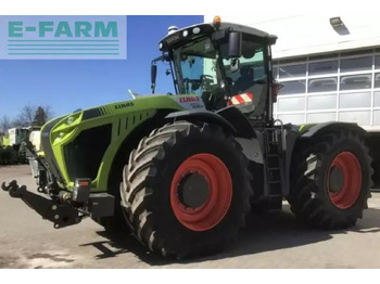 Tracteur agricole CLAAS xerion 4200 trac vc TRAC VC