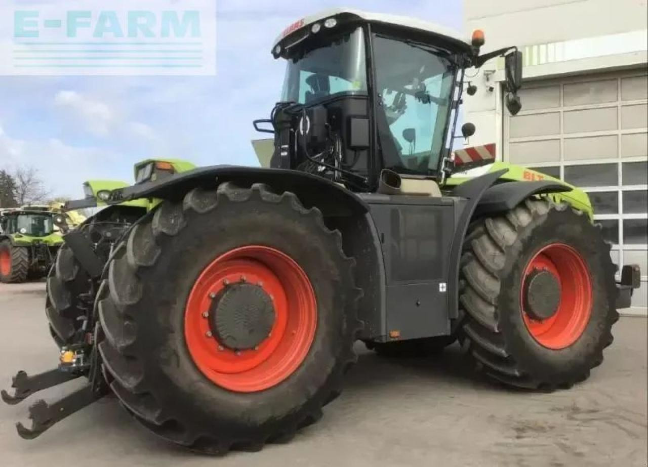 Tracteur agricole CLAAS xerion 4200 trac vc TRAC VC