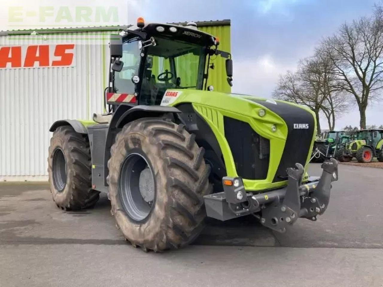 Tracteur agricole CLAAS xerion 4200 trac vc TRAC VC