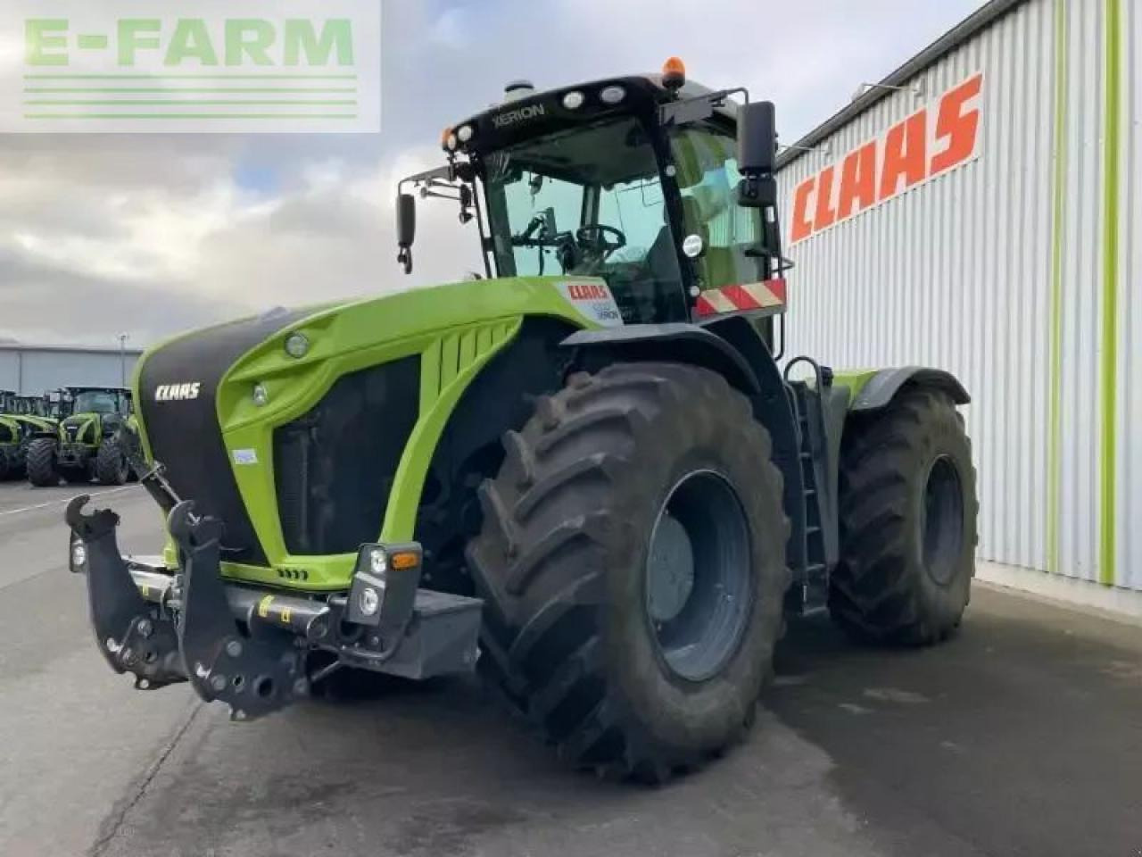 Tracteur agricole CLAAS xerion 4200 trac vc TRAC VC