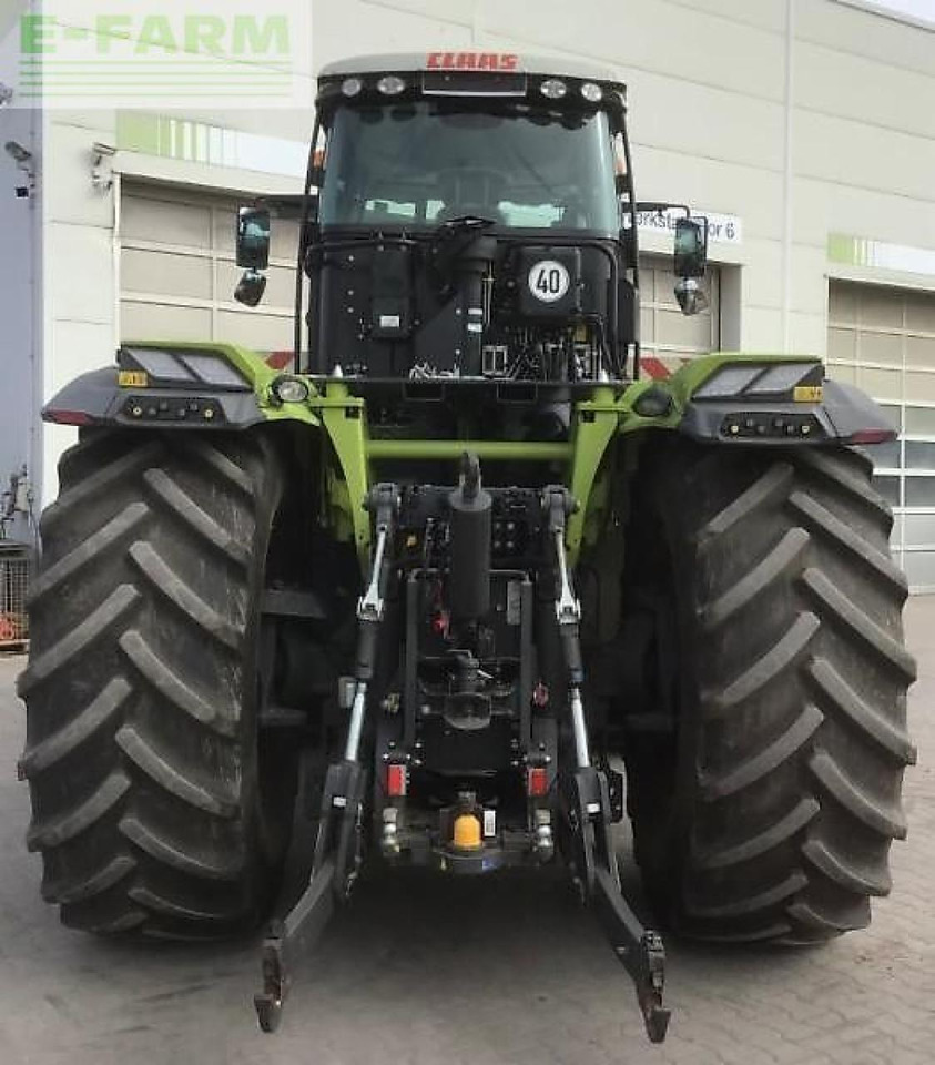 Tracteur agricole CLAAS xerion 4200 trac vc TRAC VC