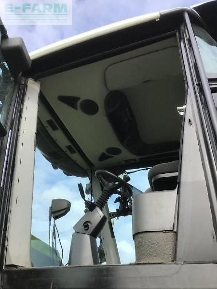 Tracteur agricole CLAAS xerion 4200 trac vc TRAC VC