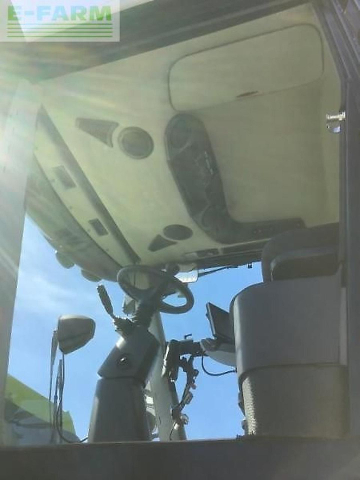 Tracteur agricole CLAAS xerion 4200 trac vc TRAC VC