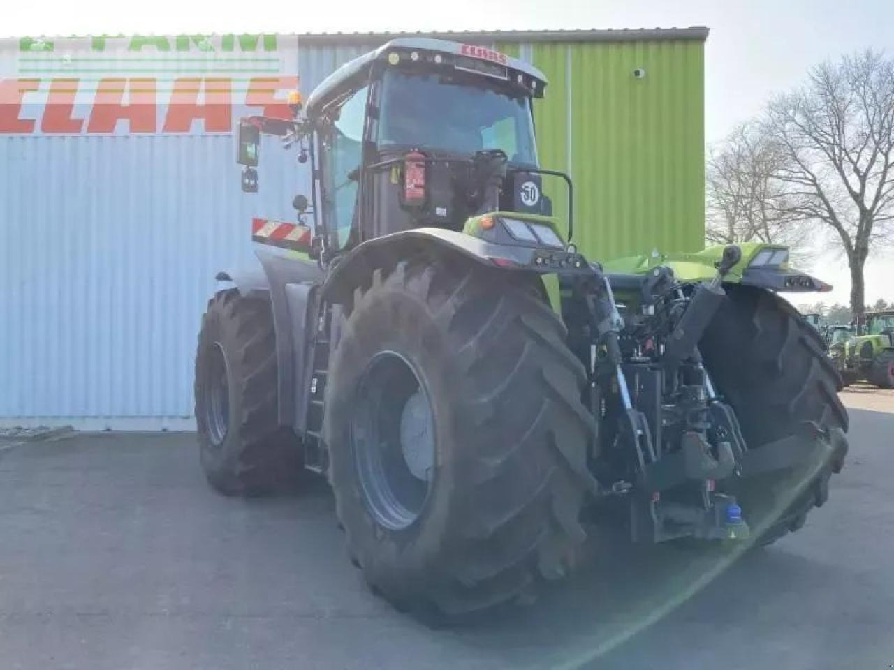 Tracteur agricole CLAAS xerion 4200 trac vc TRAC VC